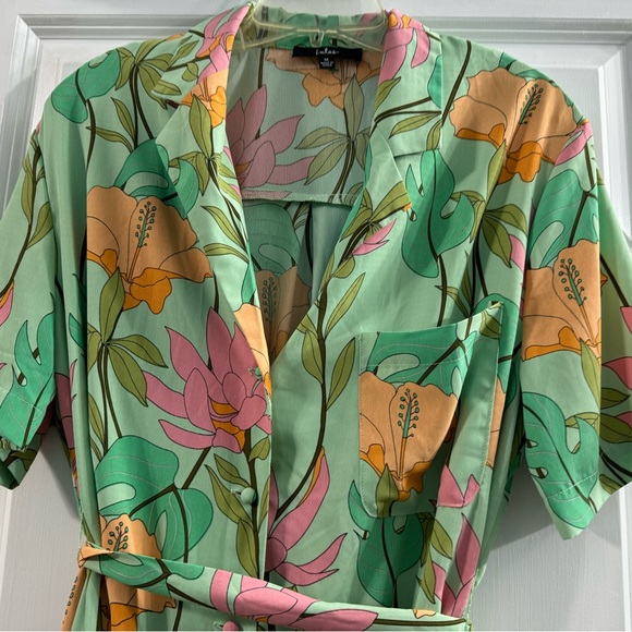Lulus short sleeve blouse shirt dress button front tropical floral print belted - Picture 3 of 5